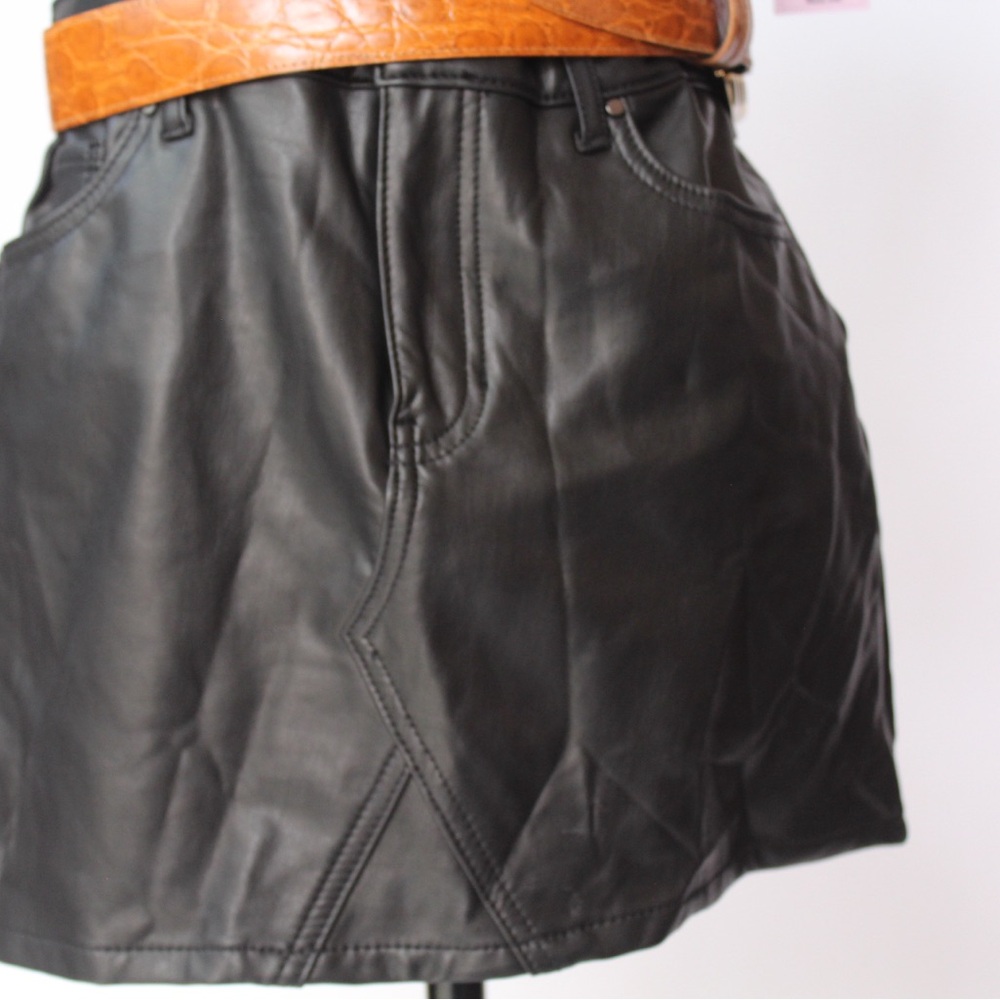 REWASH brand Black Pleather Mini Skirt - Mint Condition - Medium